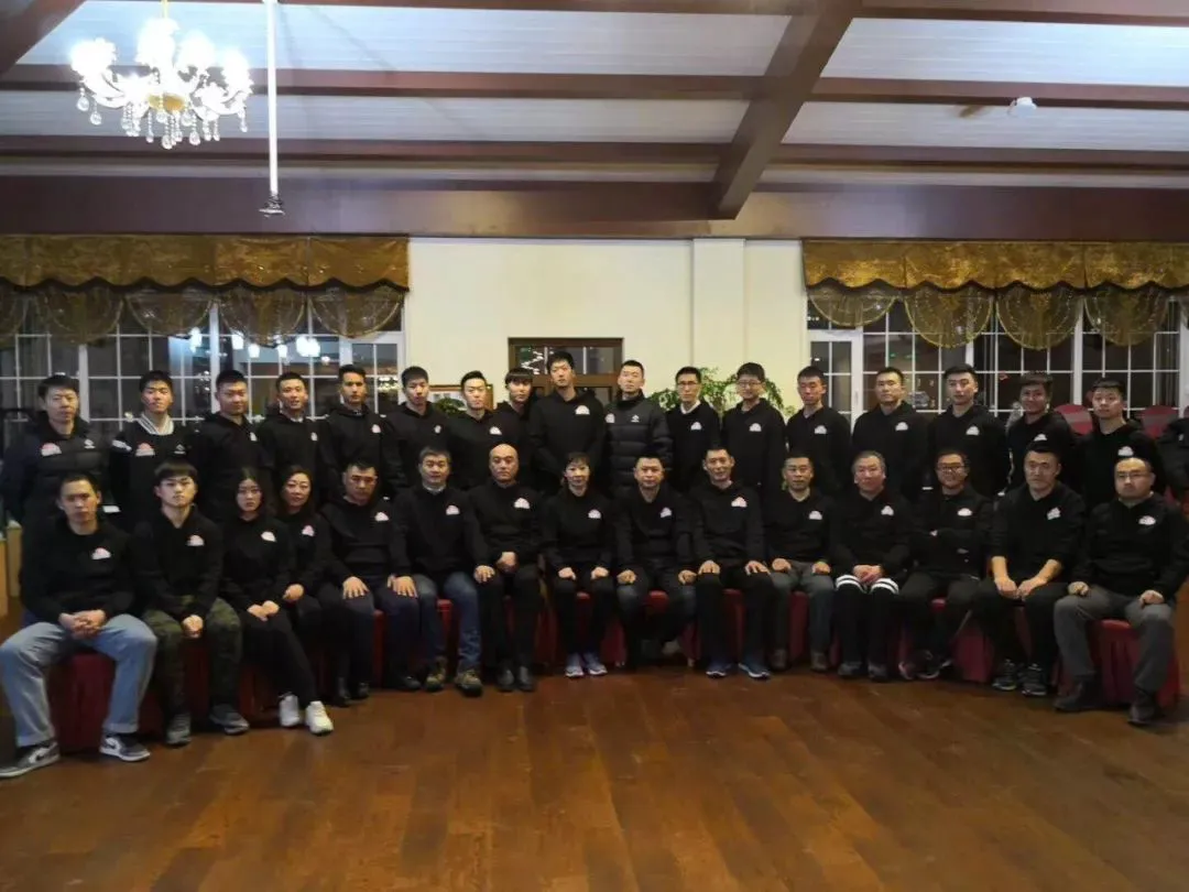 专业篮球裁判如何利用虚拟现实提高判罚准确性_2